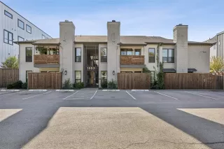 More Details about MLS # 21109343 : 1503 N GARRETT AVENUE #111