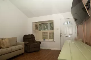 Photo #4: 21109358 Listing 