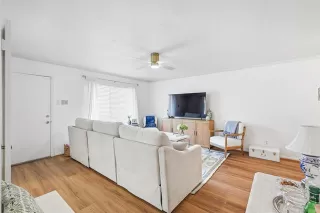 Photo #5: 21109693 Listing 