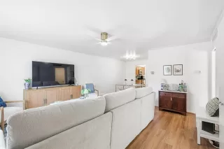 Photo #6: 21109693 Listing 