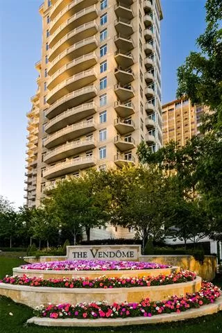 More Details about MLS # 21109894 : 3505 TURTLE CREEK BOULEVARD #20E