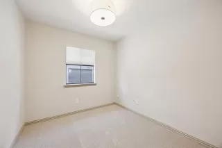 Photo #6: 21109904 Listing 