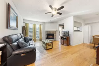 Photo #5: 21110205 Listing 