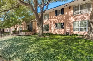 Photo #2: 21110776 Listing 