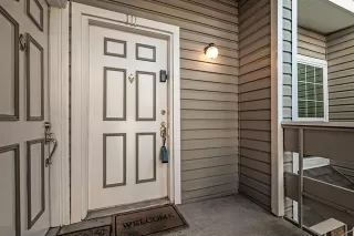 Photo #4: 21110858 Listing