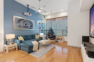 Photo #4: 21110942 Listing 