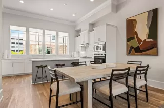 Photo #4: 21111154 Listing 