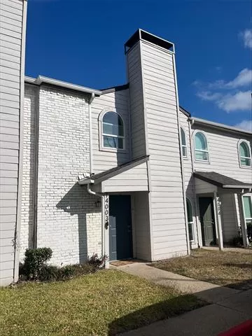 MLS: 21111290 Condo For Sale