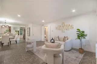 Photo #2: 21111297 Listing