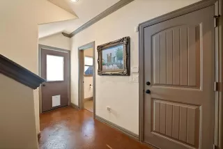 Photo #4: 21111357 Listing 