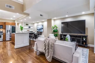 Photo #3: 21111734 Listing 