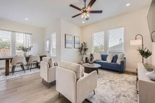 Photo #4: 21111793 Listing 