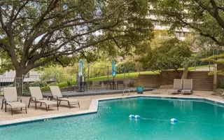 Photo #6: 21112008 Listing 