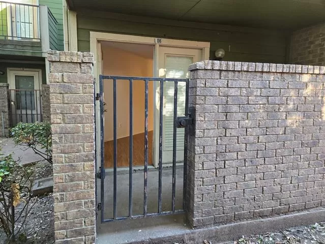 MLS: 21112142 Condo For Sale