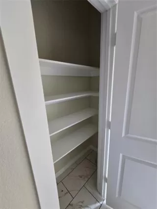 Photo #6: 21112421 Listing 