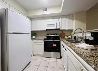 Photo #3: 21113344 Listing 