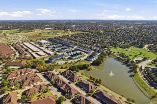 Photo #5: 21113416 Listing 