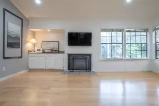 Photo #4: 21113543 Listing 