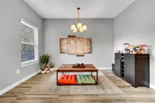 Photo #5: 21114151 Listing