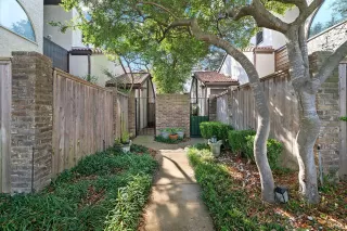 Primary Photo for MLS#: 21114490