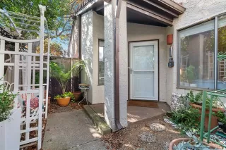 Photo #3: 21114490 Listing