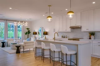 More Details about MLS # 21114693 : 7207 GASTON AVENUE #1005