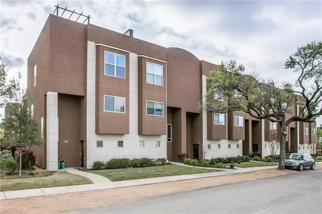 MLS: 21114812 Condo For Sale