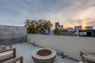 Photo #6: 21116034 Listing 