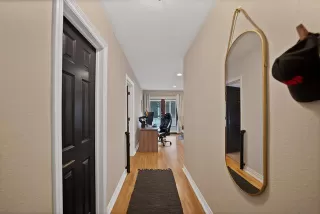 Photo #4: 21116273 Listing 