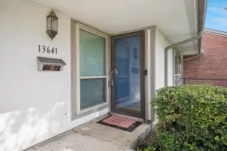 Photo #3: 21116570 Listing