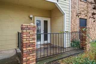 Photo #4: 21117584 Listing 