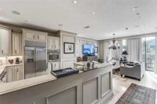 Photo #4: 21117728 Listing