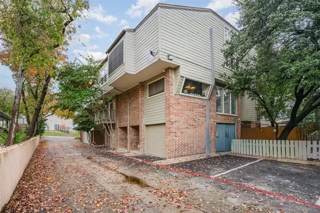 MLS: 21117816 Condo For Sale