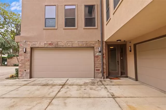 MLS: 21118082 Condo For Sale