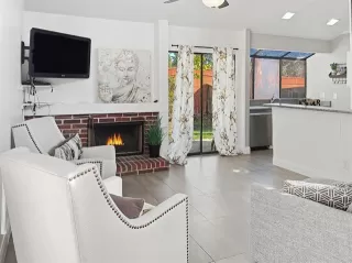 Photo #6: 21118202 Listing