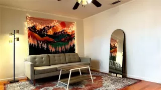 Photo #3: 21118557 Listing