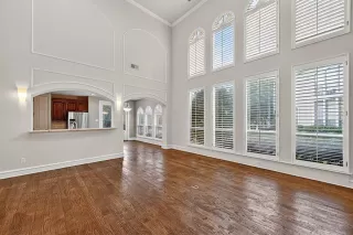 Photo #6: 21118618 Listing 