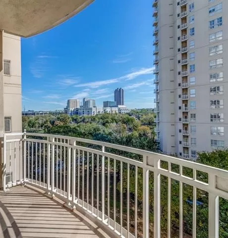 MLS: 21119288 Condo For Sale