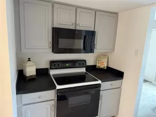 Photo #6: 21119457 Listing 