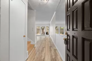 Photo #6: 21119962 Listing