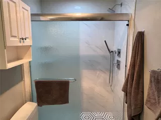 Photo #4: 21120248 Listing 