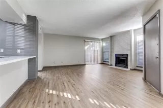 Photo #5: 21120302 Listing 