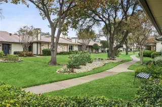 Photo #2: 21120445 Listing 