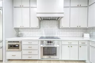 Photo #6: 21120473 Listing 