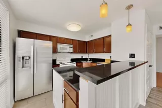 Photo #3: 21120681 Listing 