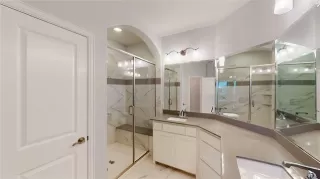 Photo #5: 21120964 Listing 