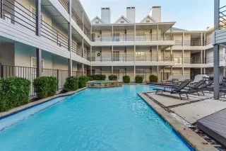 Photo #4: 21121342 Listing 