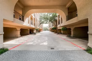 Photo #2: 21121452 Listing 