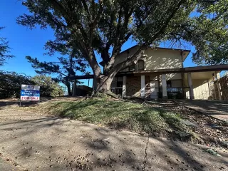 Photo #3: 21121787 Listing