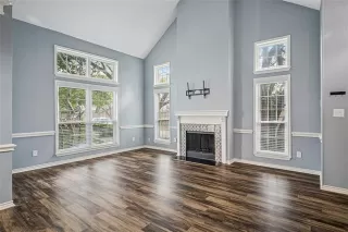 Photo #4: 21122284 Listing 